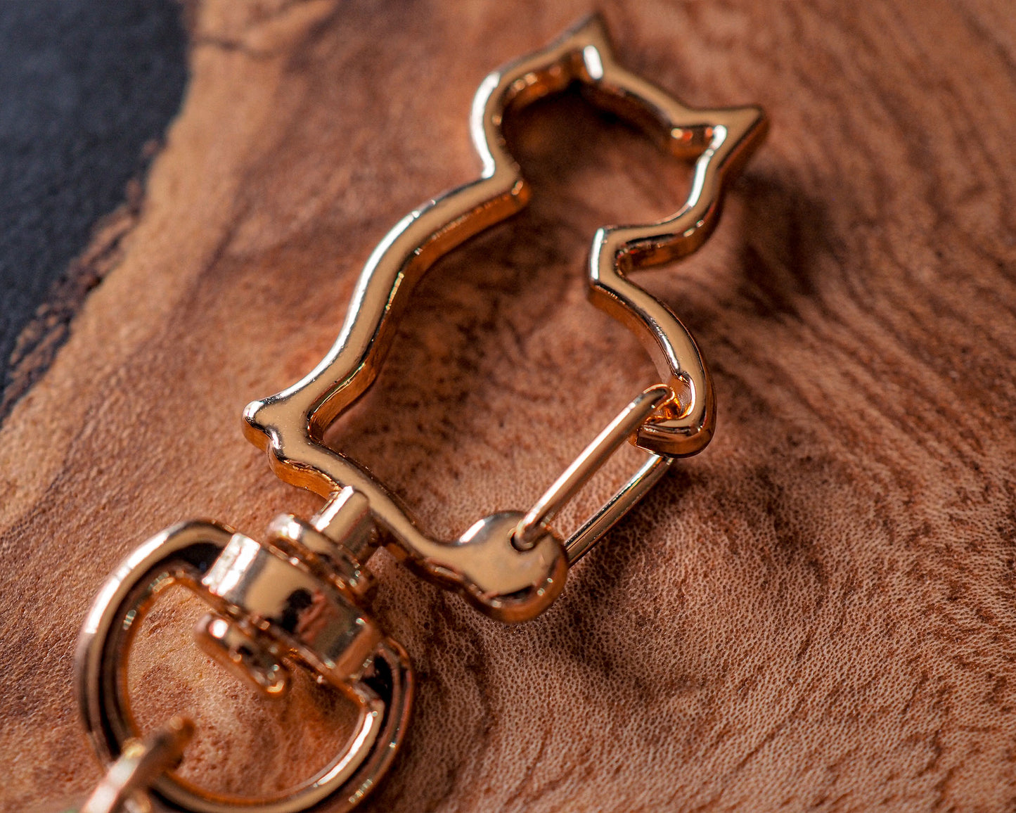 Keyring - No Lies Quill