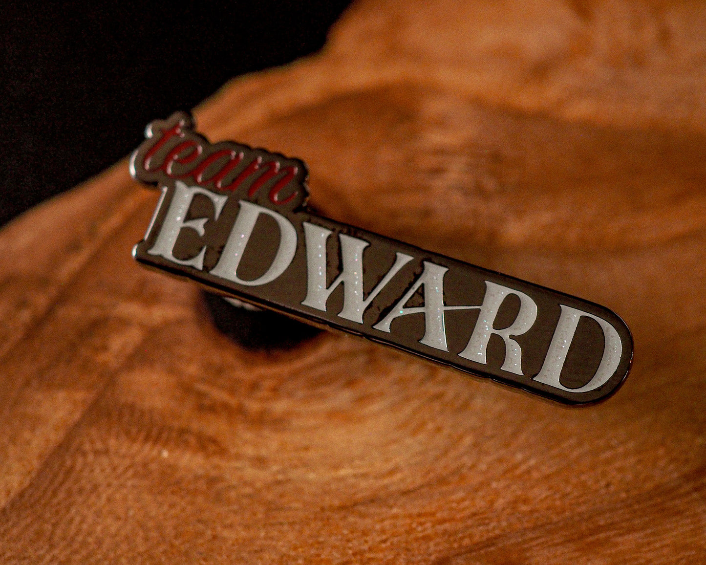 Team Vampire - Enamel Pin