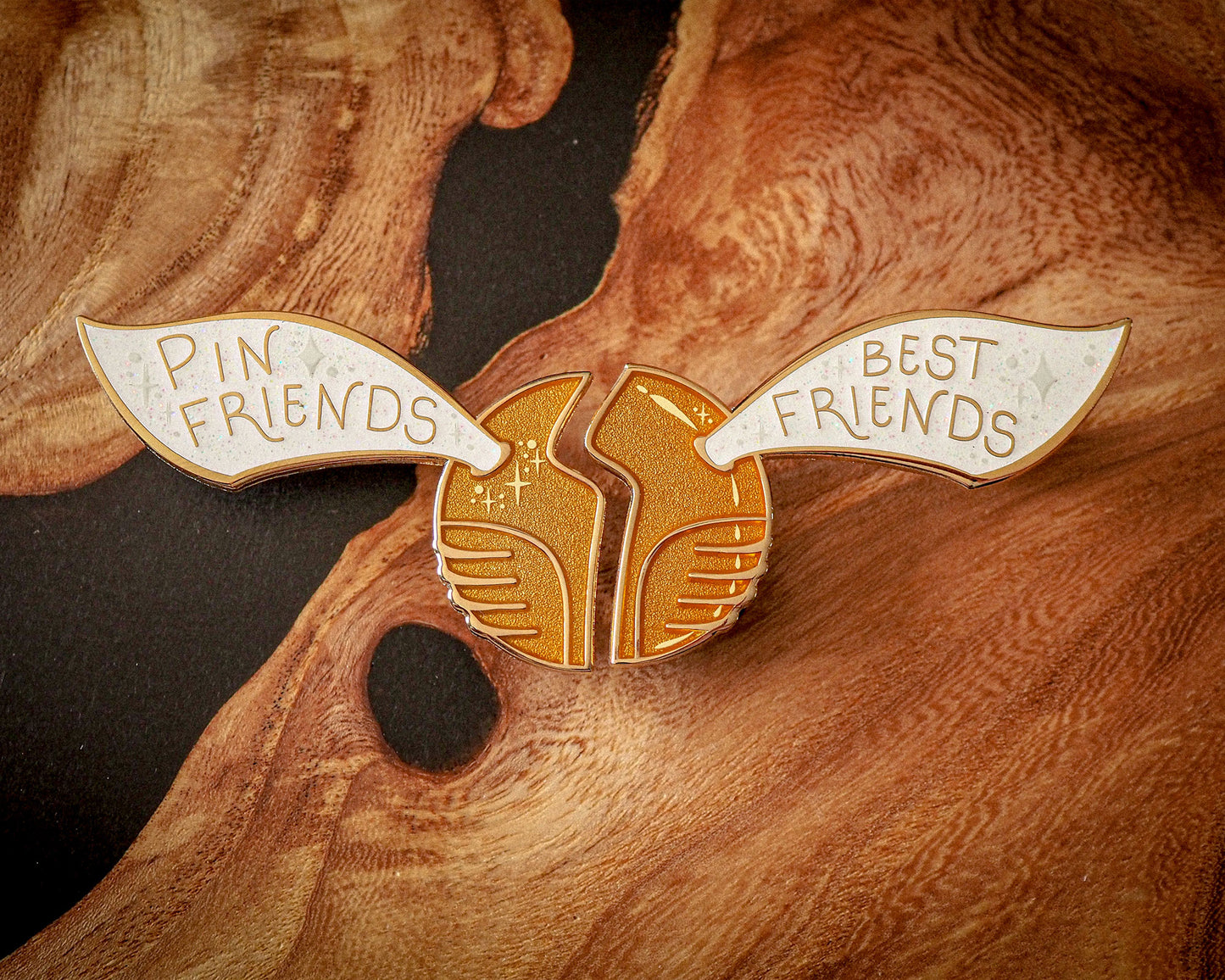 Best Pin Friends - Set - Enamel Pin