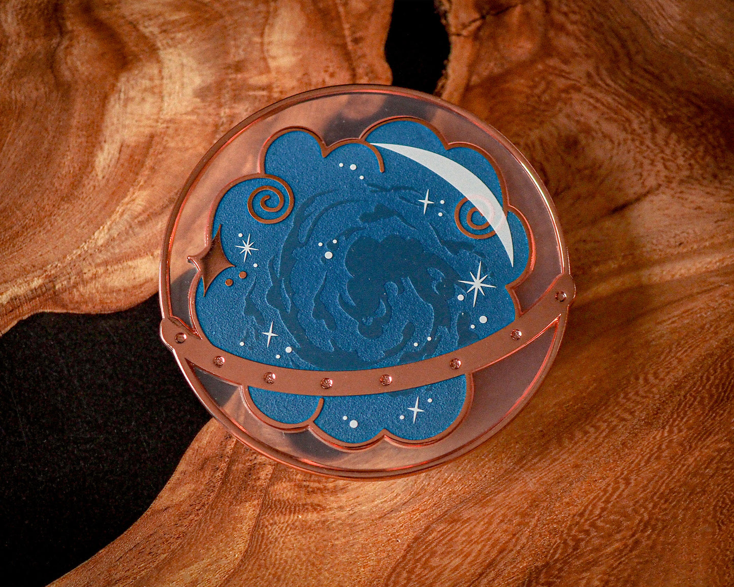 Giant Memory Globe - Blue Rosegold LE - Enamel Pin